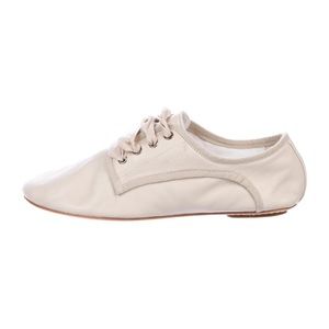 Chloe leather round tie Oxfords